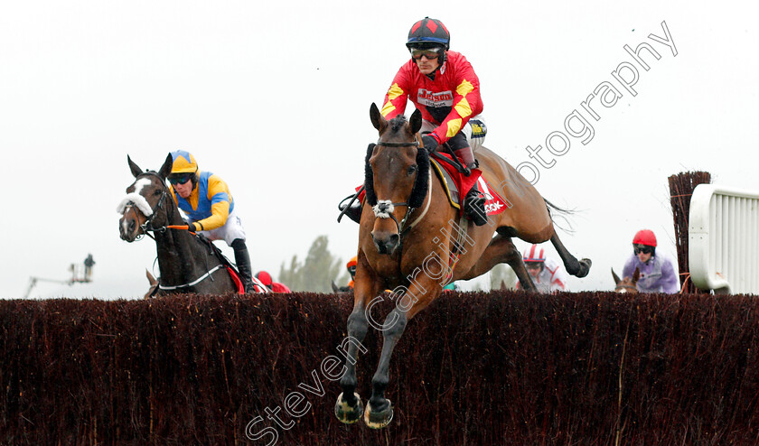 Cogry-0001 
 COGRY (Sam Twiston-Davies)
Cheltenham 26 Oct 2019 - Pic Steven Cargill / Racingfotos.com