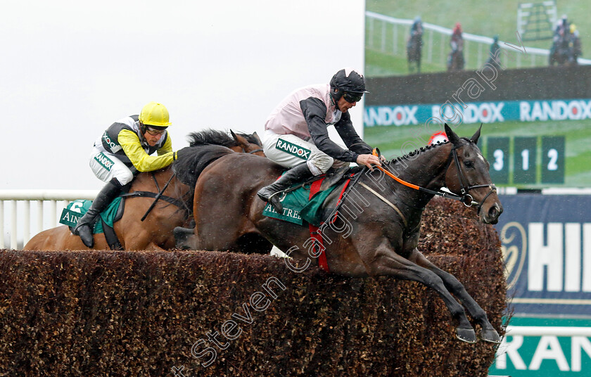 Gerri-Colombe-0002 
 GERRI COLOMBE (Davy Russell) wins The Air Charter Service Mildmay Novices Chase
Aintree 14 Apr 2023 - Pic Steven Cargill / Racingfotos.com