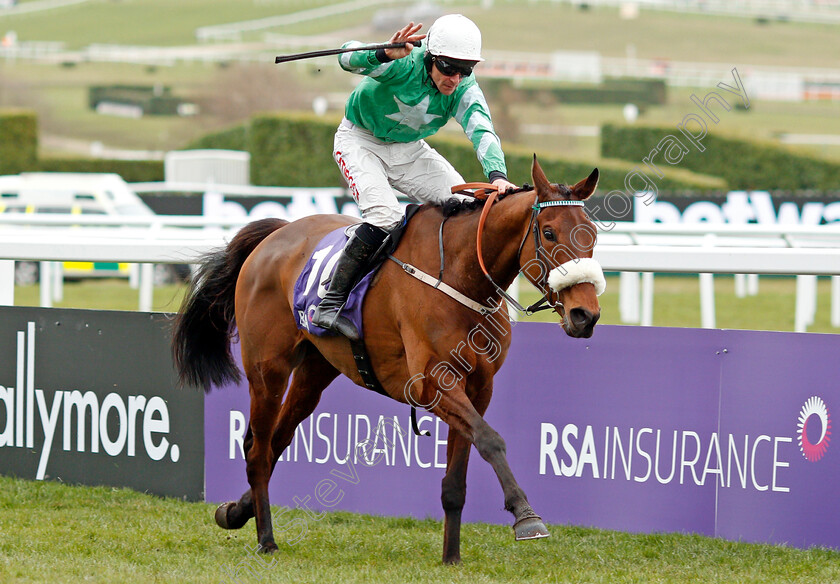 Presenting-Percy-0002 
 PRESENTING PERCY (Davy Russell) wins The RSA Insurance Novices Chase Cheltenham 14 Mar 2018 - Pic Steven Cargill / Racingfotos.com