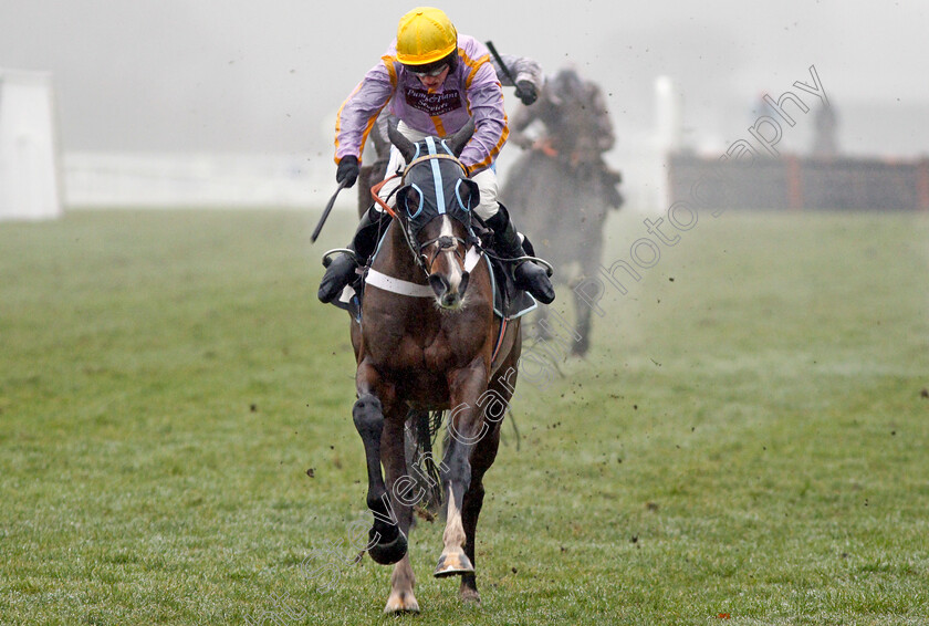 Jenkins-0005 
 JENKINS (James Bowen) wins The Ascot Spring Garden Show Holloway's Handicap Hurdle Ascot 20 Jan 2018 - Pc Steven Cargill / Racingfotos.com