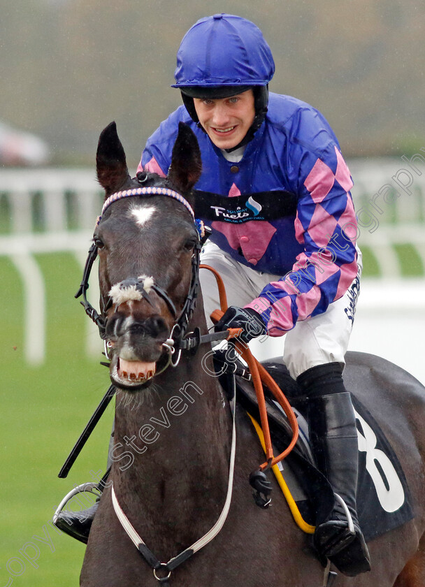 More-To-Follow-0001 
 MORE TO FOLLOW (Thomas Willmott)
Market Rasen 17 Nov 2022 - Pic Steven Cargill / Racingfotos.com