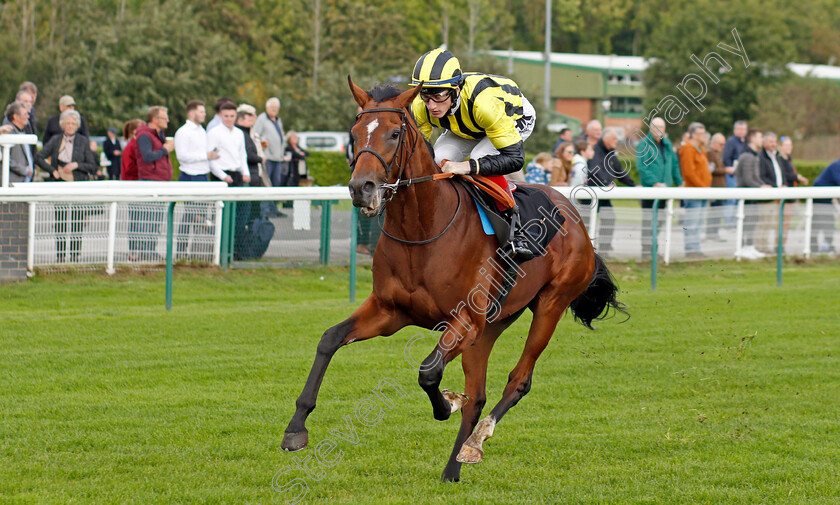 Eldar-Eldarov-0005 
 ELDAR ELDAROV (David Egan) wins the British Stallion Studs EBF Maiden Stakes Div2
Nottingham 13 Oct 2021 - Pic Steven Cargill / Racingfotos.com