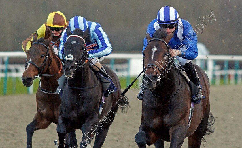 Al-Zaraqaan-0004 
 AL ZARAQAAN (right, Tom Marquand) beats PIRATE KING (centre) in The Betway Handicap
Lingfield 19 Dec 2020 - Pic Steven Cargill / Racingfotos.com