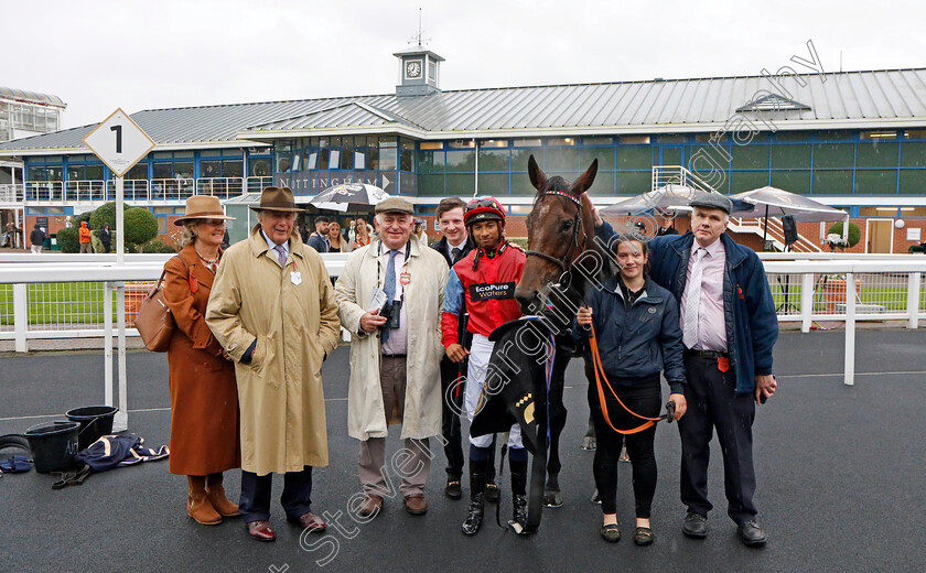 Divine-Comedy-0016 
 DIVINE COMEDY (Kaiya Fraser) winner of The Trustatrader Fully Vetted Tradespeople Fillies Handicap
Nottingham 11 Oct 2023 - Pic Steven Cargill / Racingfotos.com