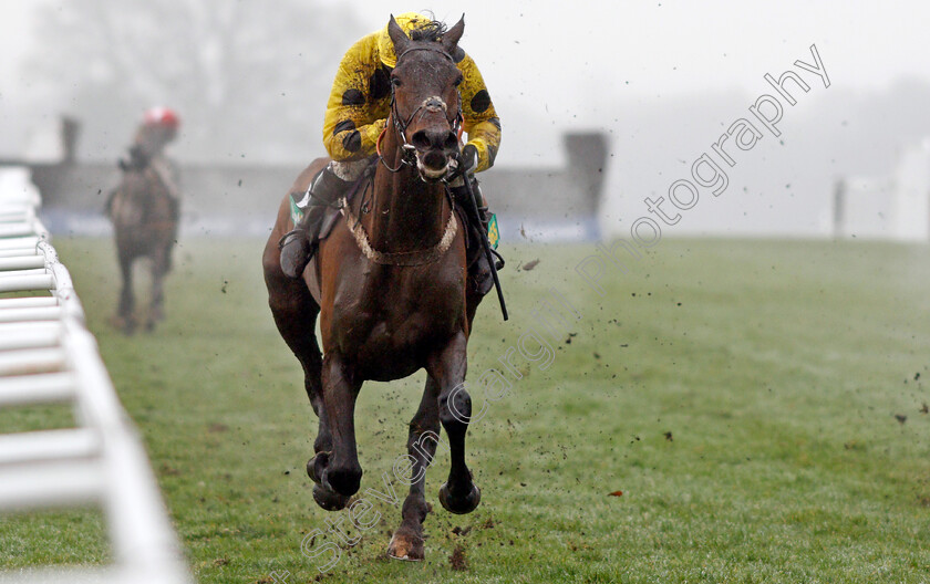 Acting-Lass-0004 
 ACTING LASS (Noel Fehily) wins The Bet365 Handicap Chase Ascot 20 Jan 2018 - Pic Steven Cargill / Racingfotos.com