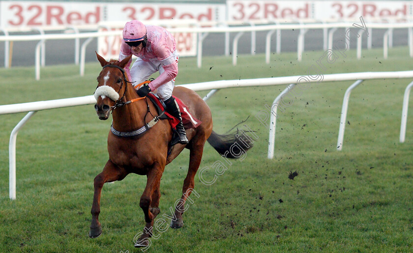 Eddiemaurice-0004 
 EDDIEMAURICE (Nick Scholfield) wins The 32Red Download The App Handicap Hurdle
Kempton 27 Dec 2018 - Pic Steven Cargill / Racingfotos.com