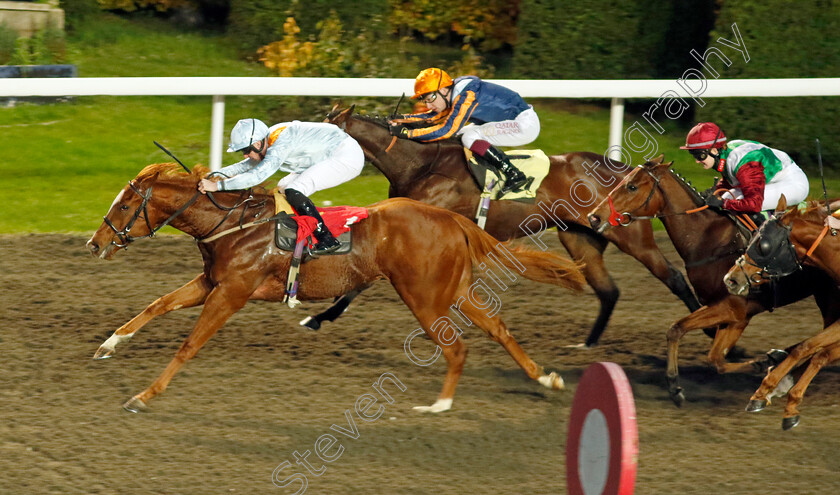 Hearitfortheboys-0001 
 HEARITFORTHEBOYS (Jack Mitchell) wins The Unibet Horserace Betting Operator Of The Year Nursery
Kempton 15 Nov 2023 - Pic Steven Cargill / Racingfotos.com