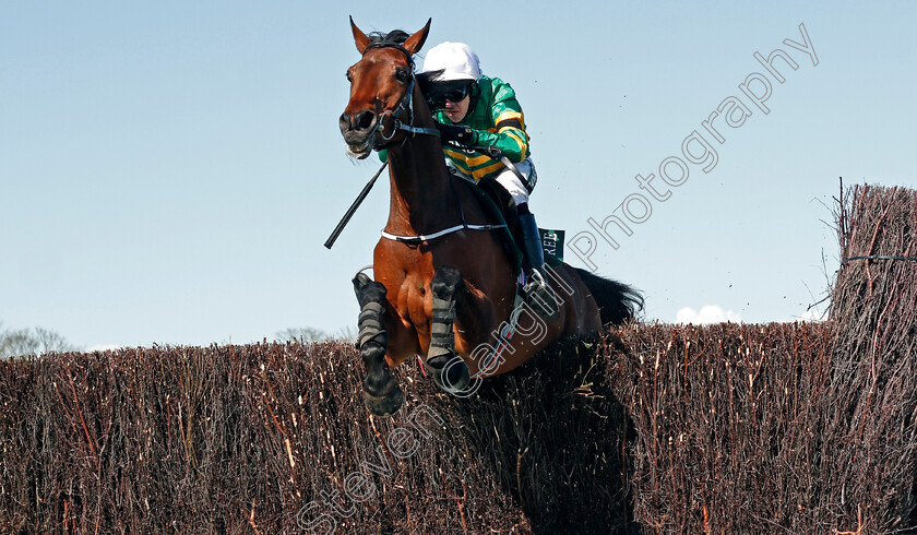 Fakir-D Oudairies-0001 
 FAKIR D'OUDAIRIES (Mark Walsh) wins The Marsh Melling Chase
Aintree 9 Apr 2021 - Pic Steven Cargill / Racingfotos.com