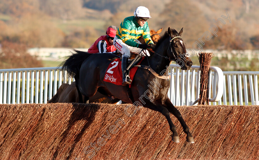 Le-Prezien-0003 
 LE PREZIEN (Barry Geraghty)
Cheltenham 18 Nov 2018 - Pic Steven Cargill / Racingfotos.com