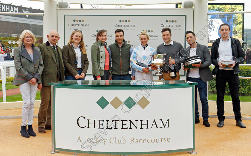 Foxcub-0009 
 Presentation for The Hunt Staff Benefit Society Open Hunters Chase Cheltenham 4 May 2018 - Pic Steven Cargill / Racingfotos.com