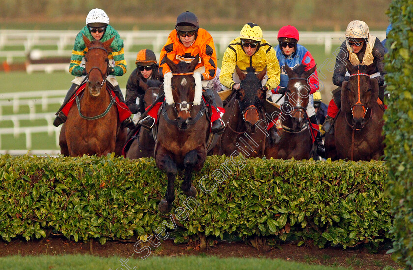 Kingswell-Theatre-0001 
 KINGSWELL THEATRE (Tom Scudamore) leads winner EASYSLAND (right) during The Glenfarclas Cross Country Handicap Chase
Cheltenham 13 Dec 2019 - Pic Steven Cargill / Racingfotos.com