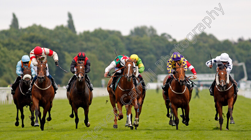 Tweet-Tweet-0001 
 TWEET TWEET (centre, Harrison Shaw) beats MID WINSTER (left) and NOORBAN (right) in The IRE Incentive It Pays To Buy Irish Handicap
York 18 Aug 2021 - Pic Steven Cargill / Racingfotos.com