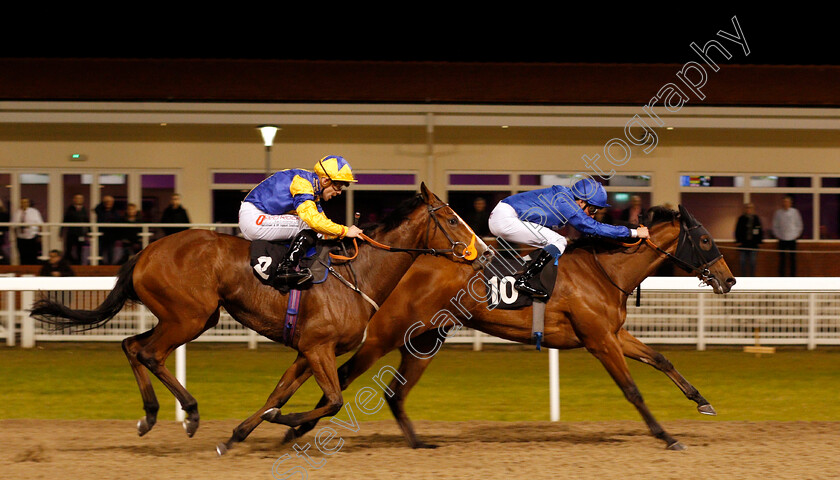 Flora-Sandes-0005 
 FLORA SANDES (William Buick) beats BUBBLE AND SQUEAK (left) in The totescoop6 Three Ways To Win Fillies Novice Stakes Chelmsford 16 Nov 2017 - Pic Steven Cargill / Racingfotos.com