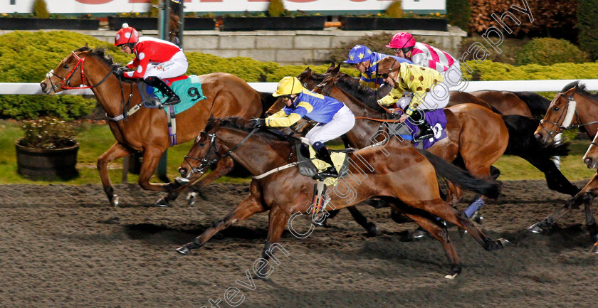 Spare-Parts-0004 
 SPARE PARTS (left, Nicola Currie) beats SHYRON (centre) in The 32Red.com Handicap Kempton 7 Mar 2018 - Pic Steven Cargill / Racingfotos.com