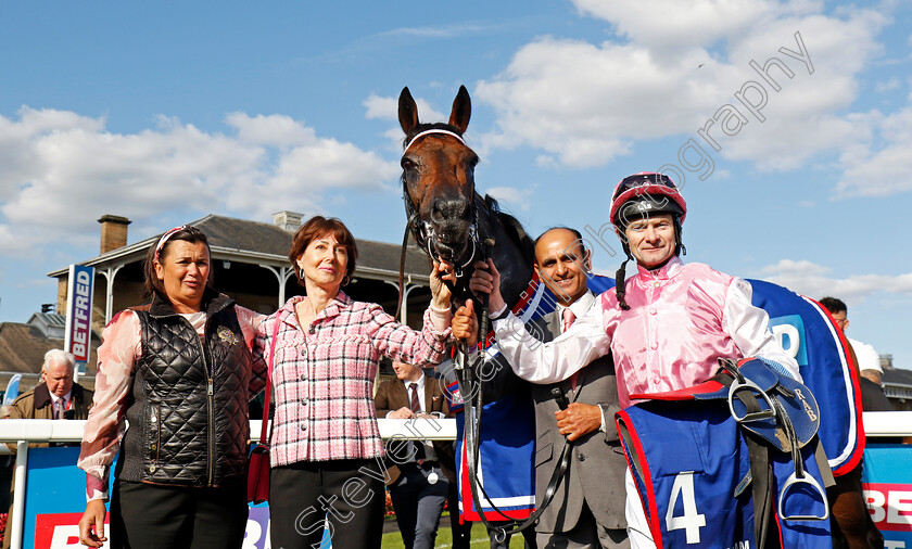 Sweet-William-0010 
 SWEET WILLIAM (Robert Havlin) winner of The Betfred Howard Wright Doncaster Cup
Doncaster 13 Sep 2024 - Pic Steven Cargill / Racingfotos.com