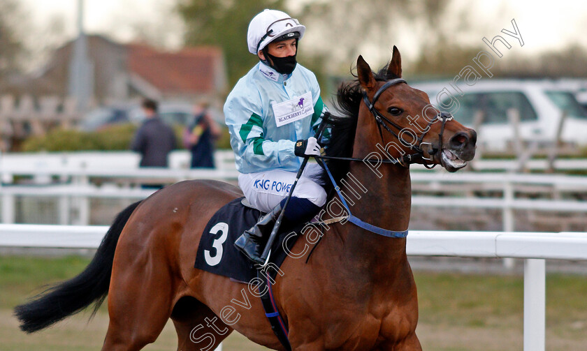 Dense-Star-0002 
 DENSE STAR (Silvestre De Sousa)
Chelmsford 30 Apr 2021 - Pic Steven Cargill / Racingfotos.com