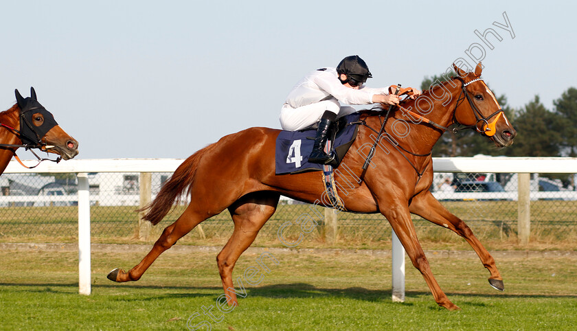 Overture-0002 
 OVERTURE (Luke Morris) wins The British EBF Premier Fillies Handicap
Yarmouth 18 Sep 2024 - Pic Steven Cargill / Racingfotos.com