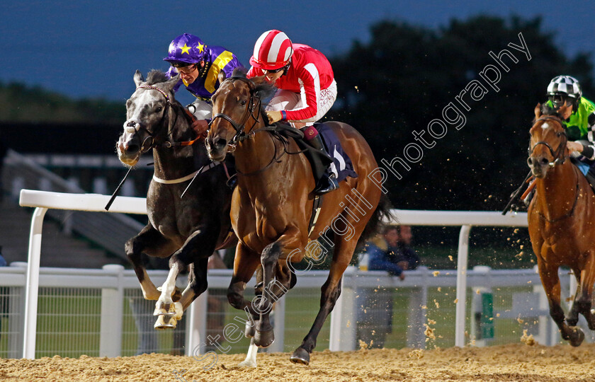 Double-March-0002 
 DOUBLE MARCH (right, Cieren Fallon) beats JAMES MCHENRY (left) in The Southwell Golf Club Winter Deals Maiden Stakes
Southwell 4 Oct 2022 - Pic Steven Cargill / Racingfotos.com