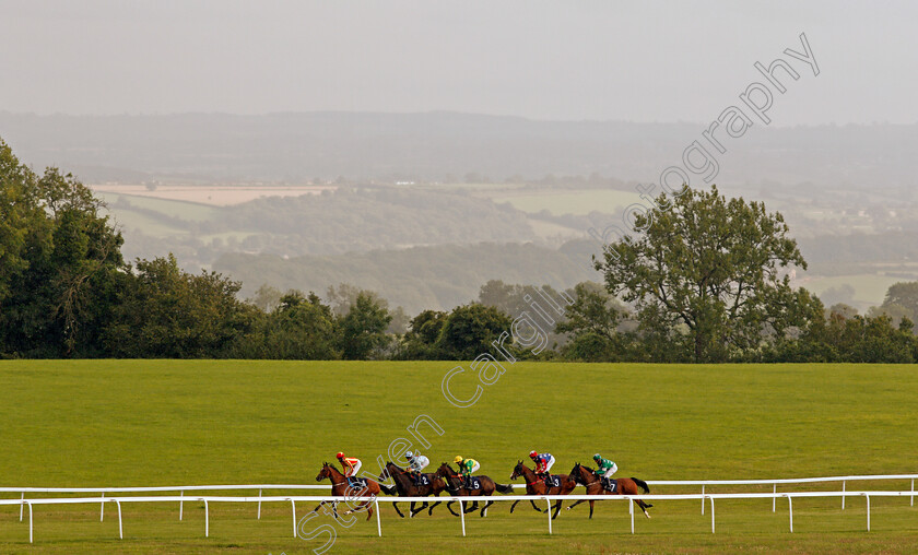 Singing-The-Blues-0003 
 SINGING THE BLUES (Daniel Muscutt) leads down the back straight on his way to winning The valuerater.co.uk Handicap 
Bath 18 Jul 2020 - Pic Steven Cargill / Racingfotos.com