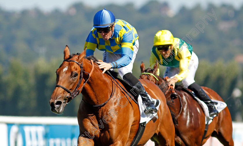 Coeur-De-Pierre-0001 
 COEUR DE PIERRE (T Piccone) wins The Prix du Cercle
Deauville 7 Aug 2022 - Pic Steven Cargill / Racingfotos.com