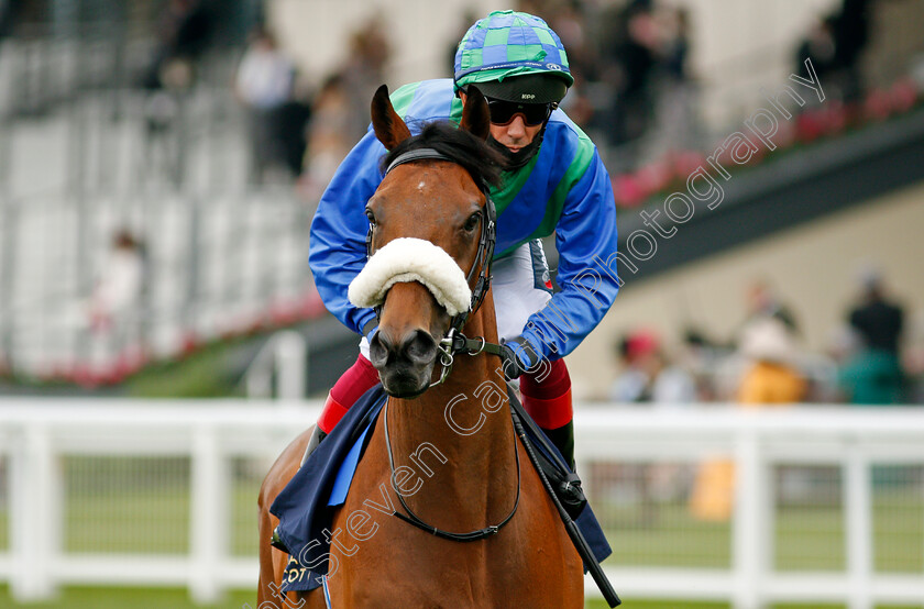 Snapraeterea-0001 
 SNAPRAETEREA (Frankie Dettori)
Ascot 17 Jun 2021 - Pic Steven Cargill / Racingfotos.com