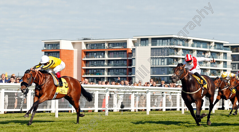 James-Garfield-0003 
 JAMES GARFIELD (Frankie Dettori) wins The Dubai Duty Free Mill Reef Stakes Newbury 23 Sep 2017 - Pic Steven Cargill / Racingfotos.com