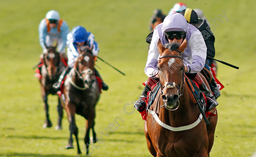 Dolphin-Vista-0006 
 DOLPHIN VISTA (George Wood) wins The Betfred Cambridgeshire Handicap Newmarket 30 Sep 2017 - Pic Steven Cargill / Racingfotos.com