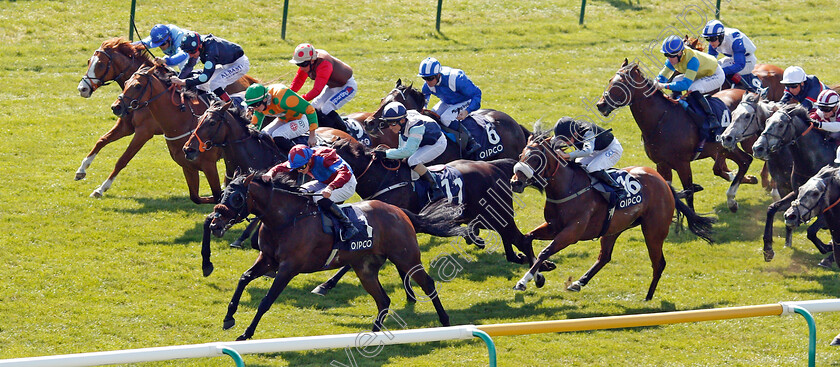 Gifted-Master-0002 
 GIFTED MASTER (James Doyle) wins The Longholes.com Handicap Newmarket 6 May 2018 - Pic Steven Cargill / Racingfotos.com