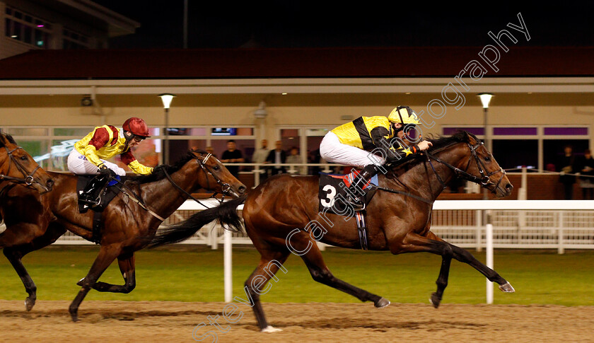 Main-Street-0006 
 MAIN STREET (Robert Havlin) wins The Bet totequadpot at betfred.com Novice Stakes Chelmsford 12 Oct 2017 - Pic Steven Cargill / Racingfotos.com