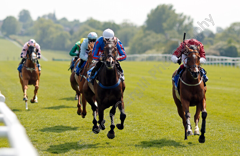 Croeso-Cymraeg-0005 
 CROESO CYMRAEG (left, Dougie Costello) beats THE CITY'S PHANTOM (right) in The Leicester Students Handicap
Leicester 1 Jun 2021 - Pic Steven Cargill / Racingfotos.com