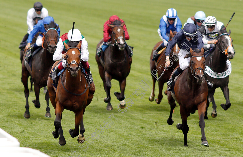 Without-Parole-0005 
 WITHOUT PAROLE (left, Frankie Dettori) beats GUSTAV KLIMT (right) in The St James's Palace Stakes
Royal Ascot 19 Jun 2018 - Pic Steven Cargill / Racingfotos.com