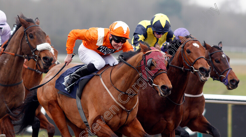 Goring-0006 
 GORING (Charles Bishop) beats SURREY HOPE (right) in The Play For Free At sunbets.co.uk/vegas Handicap Lingfield 13 Jan 2018 - Pic Steven Cargill / Racingfotos.com