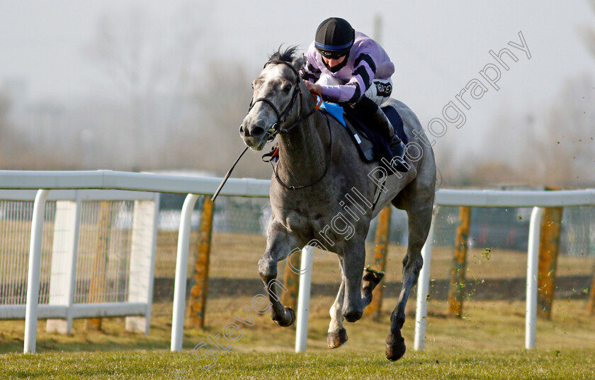 First-Folio-0003 
 FIRST FOLIO (Daniel Muscutt) wins The Quinncasino Handicap
Yarmouth 20 Apr 2021 - Pic Steven Cargill / Racingfotos.com