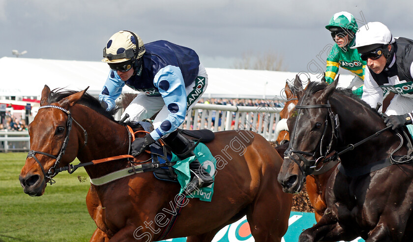 Edwardstone-0003 
 EDWARDSTONE (Tom Cannon)
Aintree 9 Apr 2022 - Pic Steven Cargill / Racingfotos.com