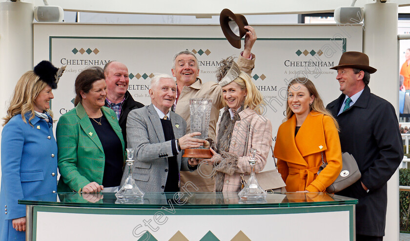 Blow-By-Blow-0010 
 Presentation to Michael O'Leary and family for The Martin Pipe Conditional Jockeys Handicap Hurdle won by BLOW BY BLOW Cheltenham 16 Mar 2018 - pic Steven Cargill / Racingfotos.com