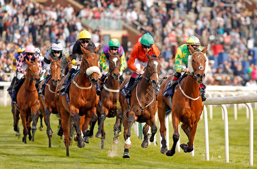 Waiting-For-Richie-0003 
 winner WAITING FOR RICHIE (2nd right, James Sullivan) tracks the leader CRAY (right) with DENMEAD (left) during The Investec Wealth Handicap York 17 May 2018 - Pic Steven Cargill / Racingfotos.com