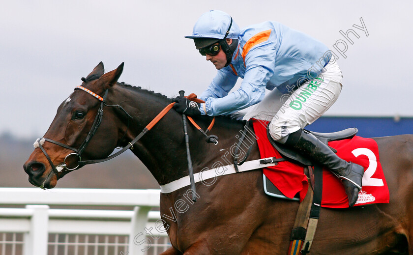 Divine-Spear-0007 
 DIVINE SPEAR (Nico de Boinville) wins The Stella Artois Novices Limited Handicap Chase Ascot 22 Dec 2017 - Pic Steven Cargill / Racingfotos.com