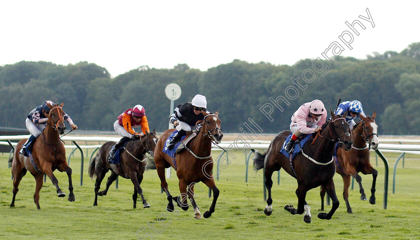 Champagne-Marengo-0002 
 CHAMPAGNE MARENGO (Andrea Atzeni) beats WELL FUNDED (centre) in The Download The Mansionbet App Handicap
Nottingham 16 Jul 2019 - Pic Steven Cargill / Racingfotos.com