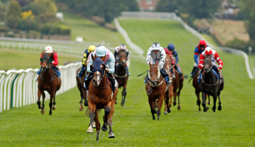 Hurry-Up-Hedley-0004 
 HURRY UP HEDLEY (Adam Farragher) wins The Every Race Live On Racing TV Nursery
Leicester 12 Oct 2021 - Pic Steven Cargill / Racingfotos.com