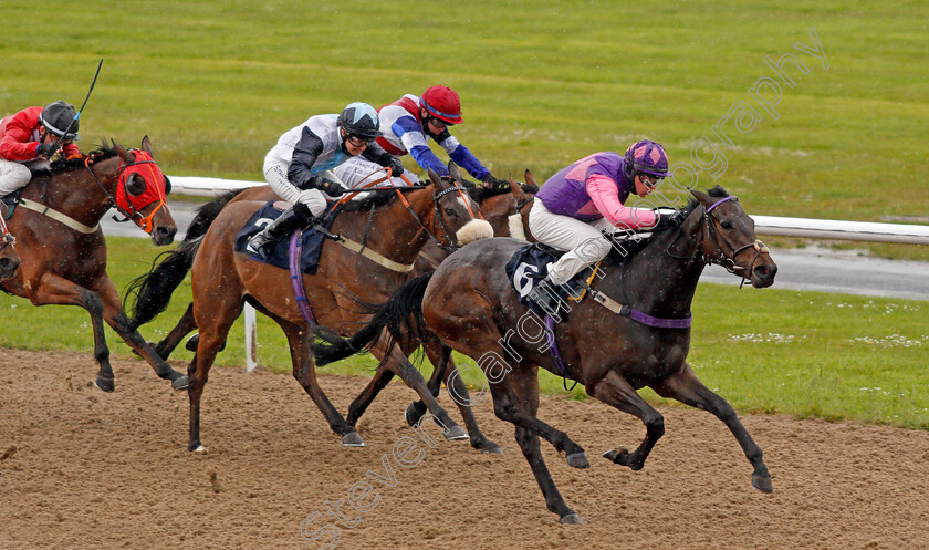 Diamond-Jill-0002 
 DIAMOND JILL (Richard Kingscote) wins The EBC Group Your Workplace Technology Partner Handicap
Wolverhampton 24 May 2021 - Pic Steven Cargill / Racingfotos.com