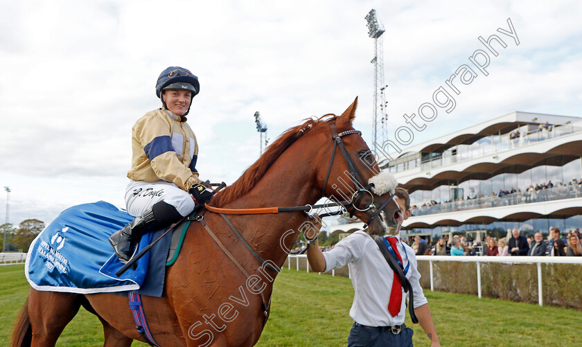 Manitou-0012 
 MANITOU (Hollie Doyle) winner of The Appel Au Maitre Svealandlopning
Bro Park, Sweden 18 Sep 2022 - Pic Steven Cargill / Racingfotos.com