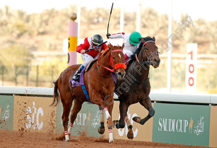 Matmon-0001 
 MATMON (right, Lisa Allpress) beats MOTAYAMMEN (left, Olivier Peslier) in The International Jockeys Challenge Handicap Round1
King Abdulaziz Racetrack, Riyadh, Saudi Arabia 28 Feb 2020 - Pic Steven Cargill / Racingfotos.com