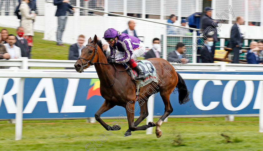 Snowfall-0005 
 SNOWFALL (Frankie Dettori) wins The Cazoo Oaks
Epsom 4 Jun 2021 - Pic Steven Cargill / Racingfotos.com