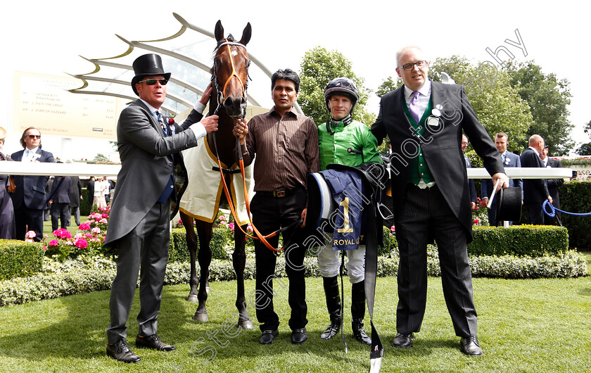 Arthur-Kitt-0012 
 ARTHUR KITT (Richard Kingscote) with Tom Dascombe and Andrew Black after The Chesham Stakes
Royal Ascot 23 Jun 2018 - Pic Steven Cargill / Racingfotos.com