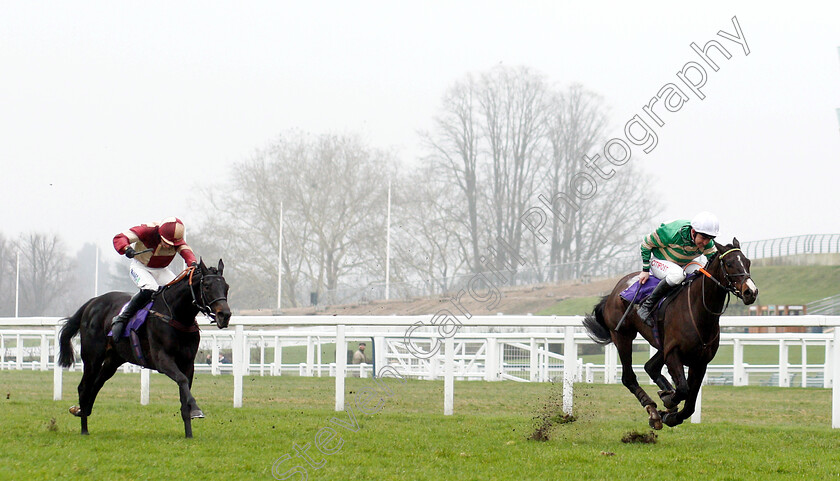 Belargus-0002 
 BELARGUS (Leighton Aspell) wins The Rosling King Juvenile Hurdle
Ascot 19 Jan 2019 - Pic Steven Cargill / Racingfotos.com