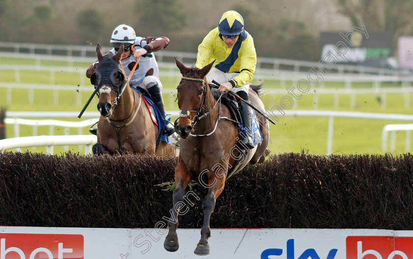 Nine-Graces-0001 
 NINE GRACES (Finley Maguire) wins The Sky Bet Amateur National Handicap Chase
Punchestown 12 Jan 2025 - Pic Steven Cargill / Racingfotos.com