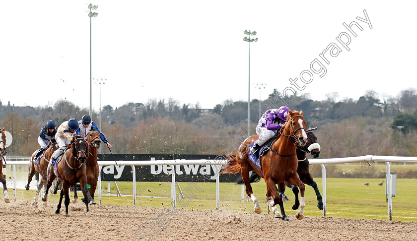 Mums-Tipple-0003 
 MUMS TIPPLE (Ryan Moore) wins The Bombardier Lady Wulfruna Stakes
Wolverhampton 13 Mar 2021 - Pic Steven Cargill / Racingfotos.com