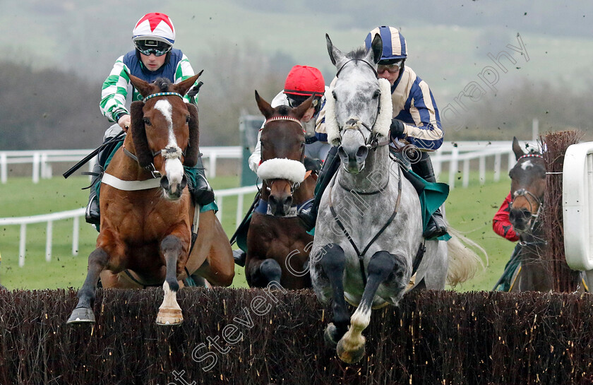 King-Turgeon-0008 
 KING TURGEON (right, Jack Tudor) beats OUR POWER (left) in The Sonic The Hedgehog 3 Coming Soon Handicap Chase
Cheltenham 13 Dec 2024 - Pic Steven Cargill / Racingfotos.com