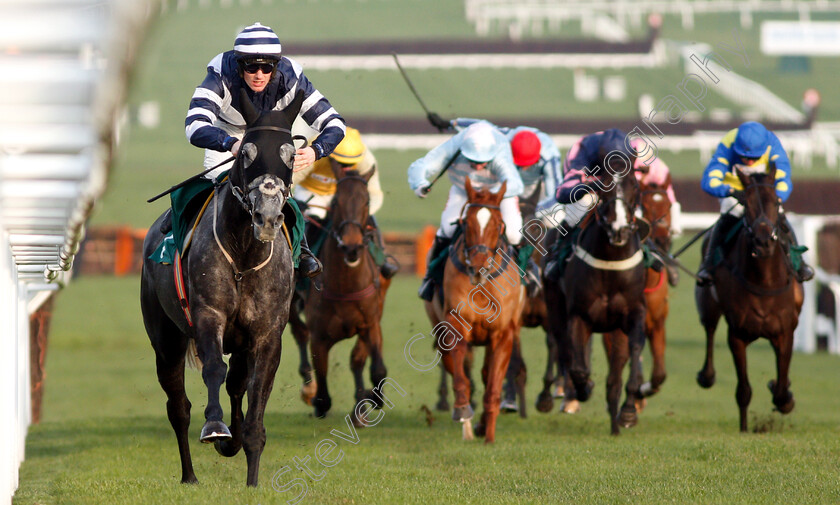 Al-Dancer-0003 
 AL DANCER (Sam Twiston-Davies) wins The Catesby Handicap Hurdle
Cheltenham 14 Dec 2018 - Pic Steven Cargill / Racingfotos.com