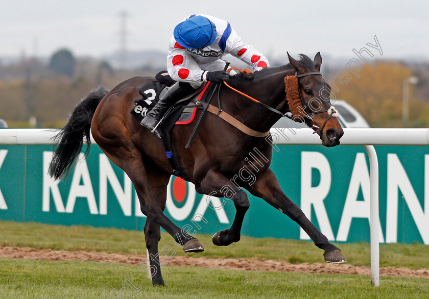 Clan-Des-Obeaux-0006 
 CLAN DES OBEAUX (Harry Cobden) wins The Betway Bowl Chase
Aintree 8 Apr 2021 - Pic Steven Cargill / Racingfotos.com